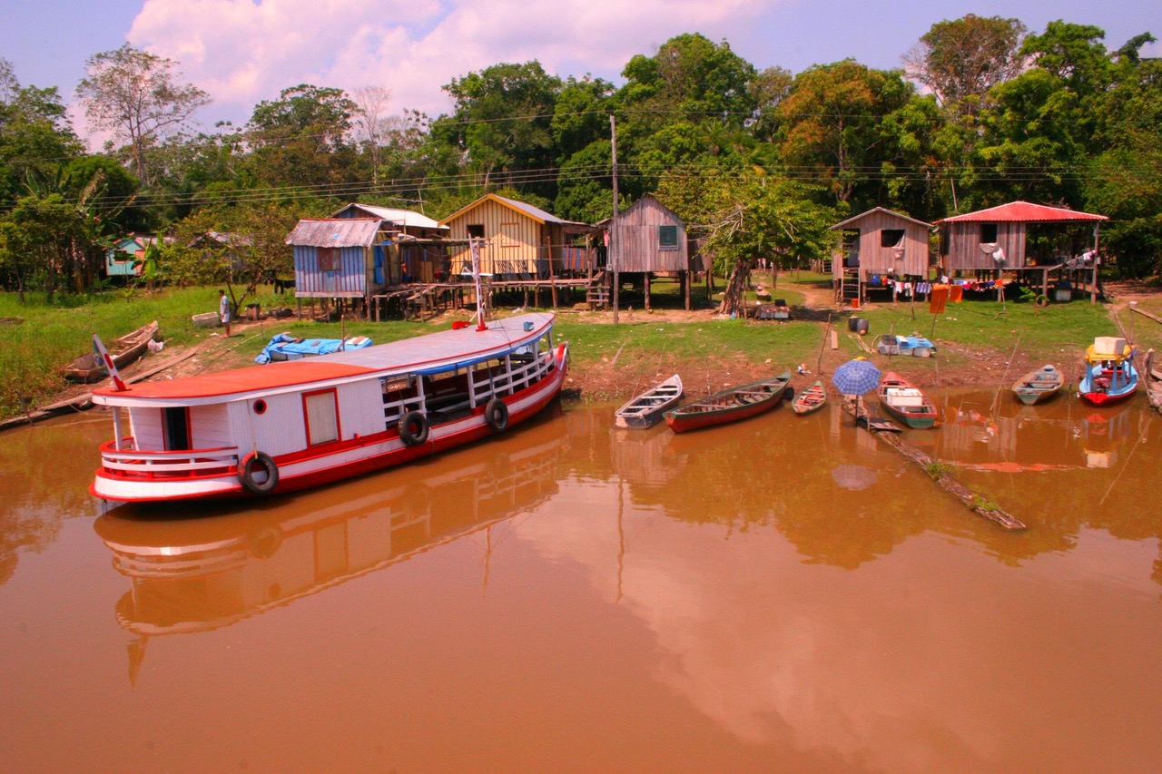 F5 Village riverain