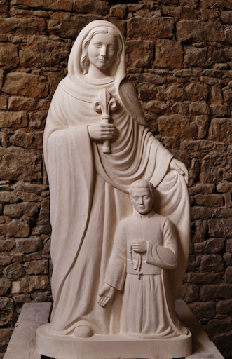 Marie qui garde les pretres G Courtin sculpteur