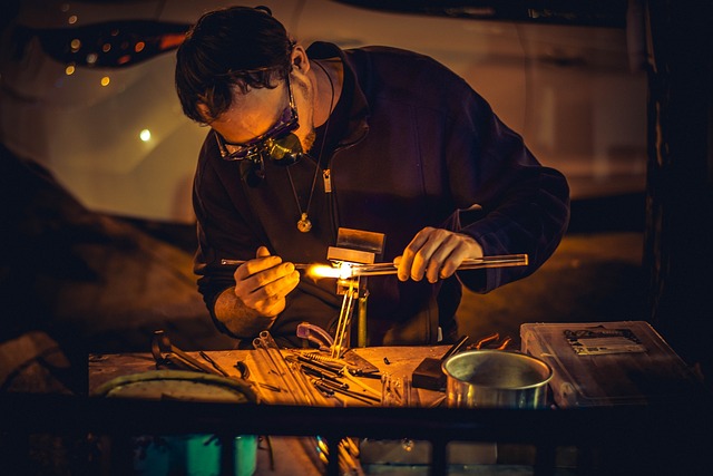 art verrerie verre chaud travailleur