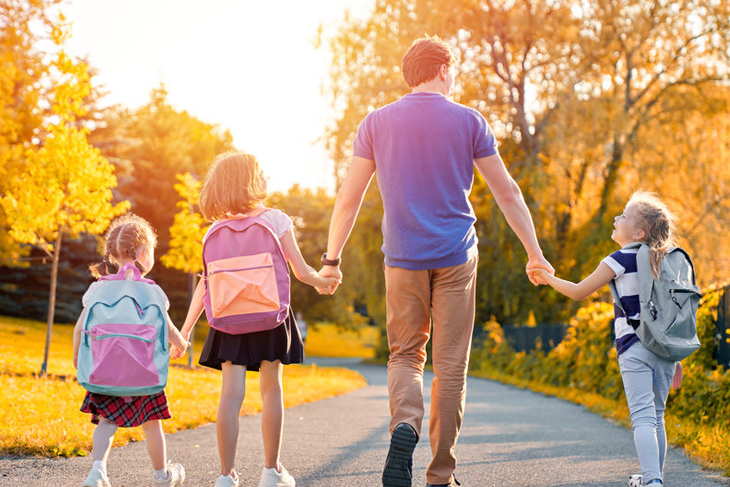 rentree scolaire papa enfants